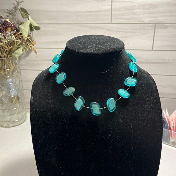 Blue beaded necklace - Picture 1 of 2